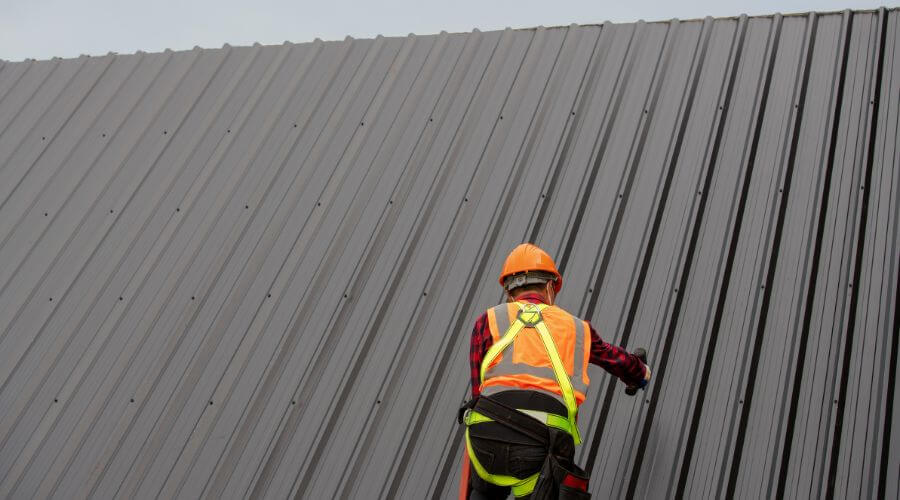 Professional residential roofers in Edwards, CO